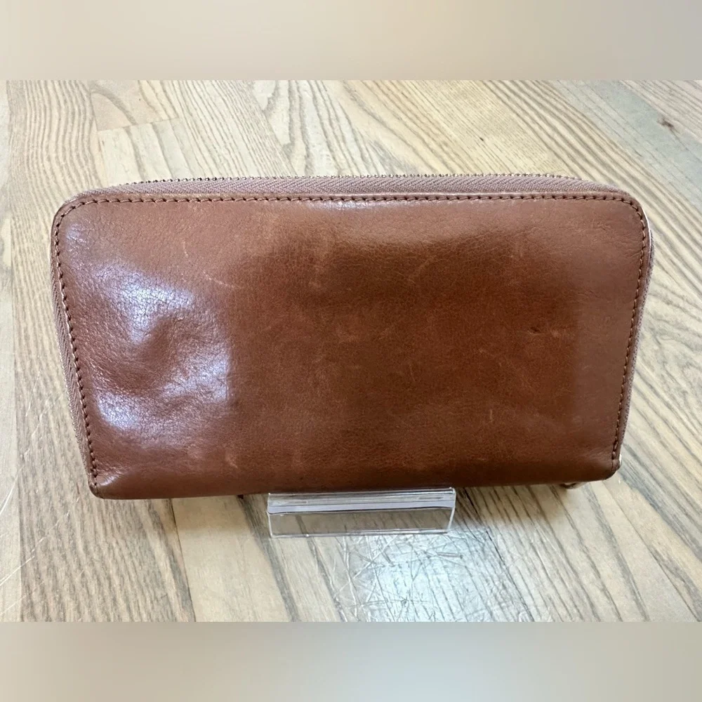 Chloe Brown Leather Wallet with Gold Accents